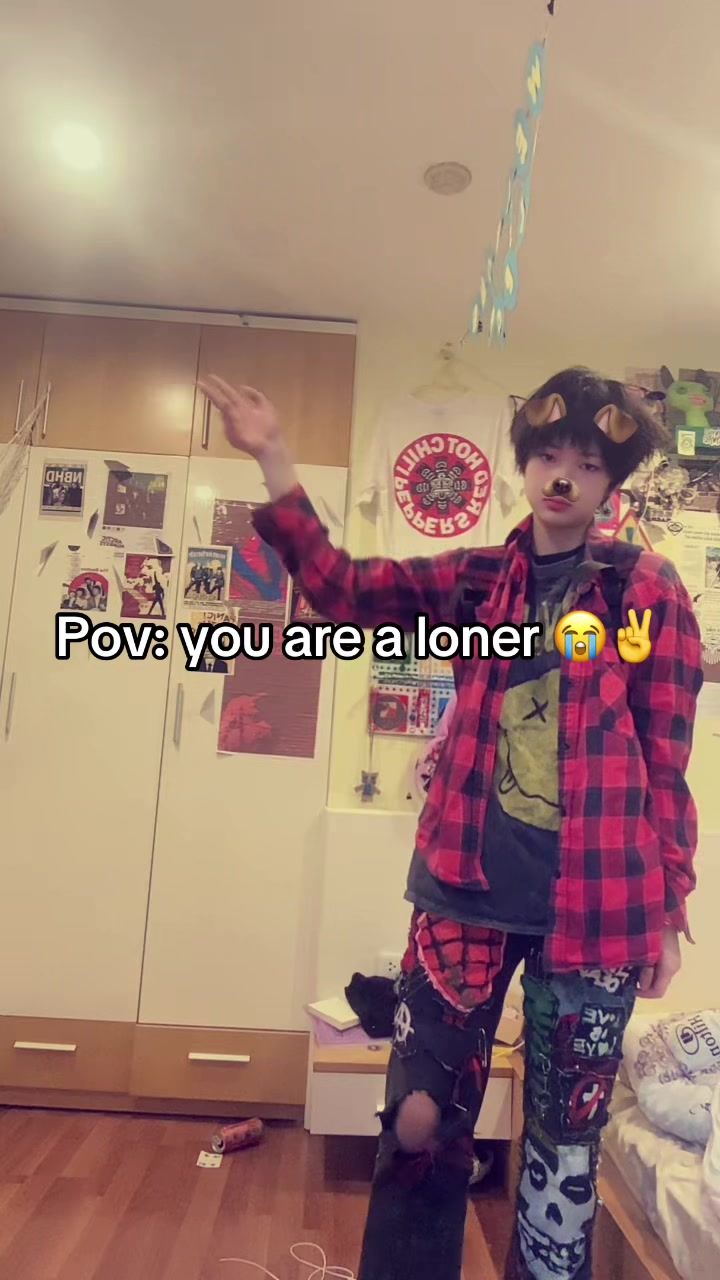 @Skiv ☢︎