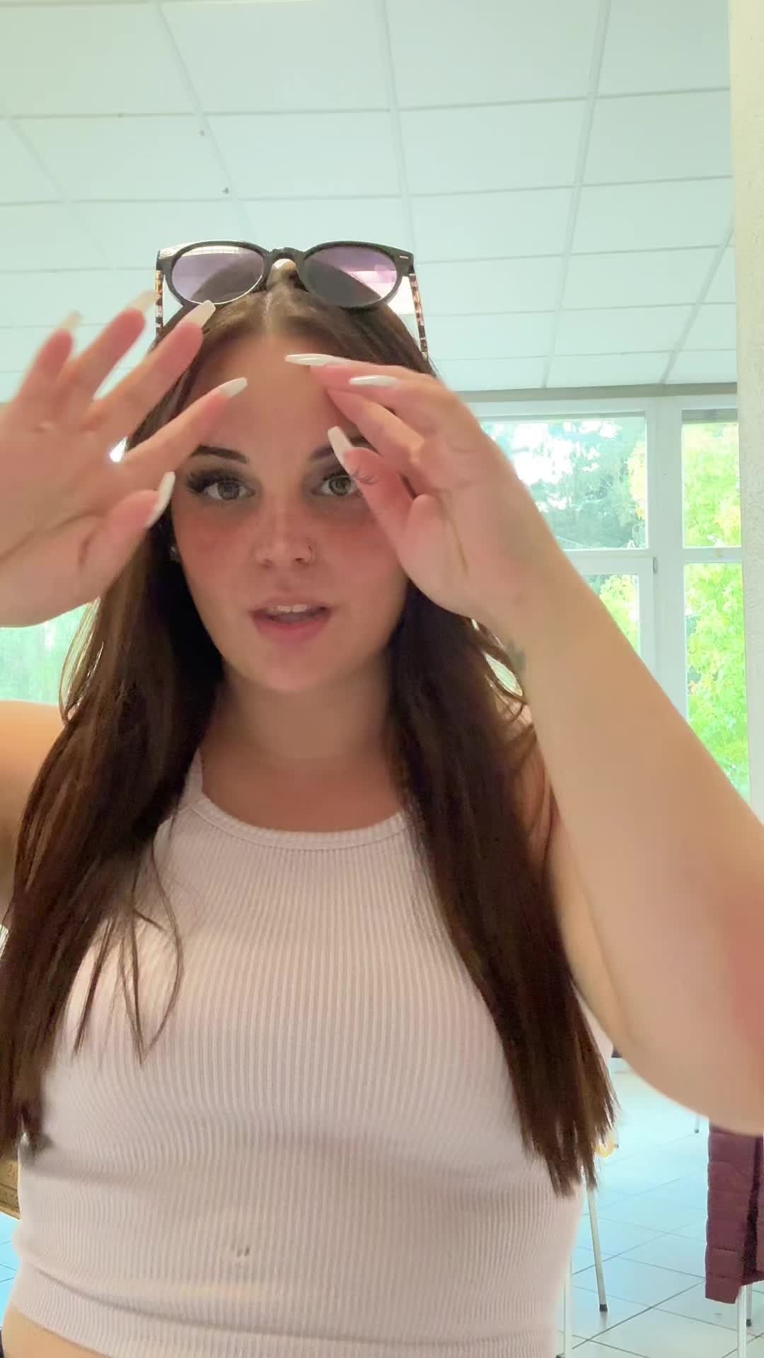 @michelleh1999