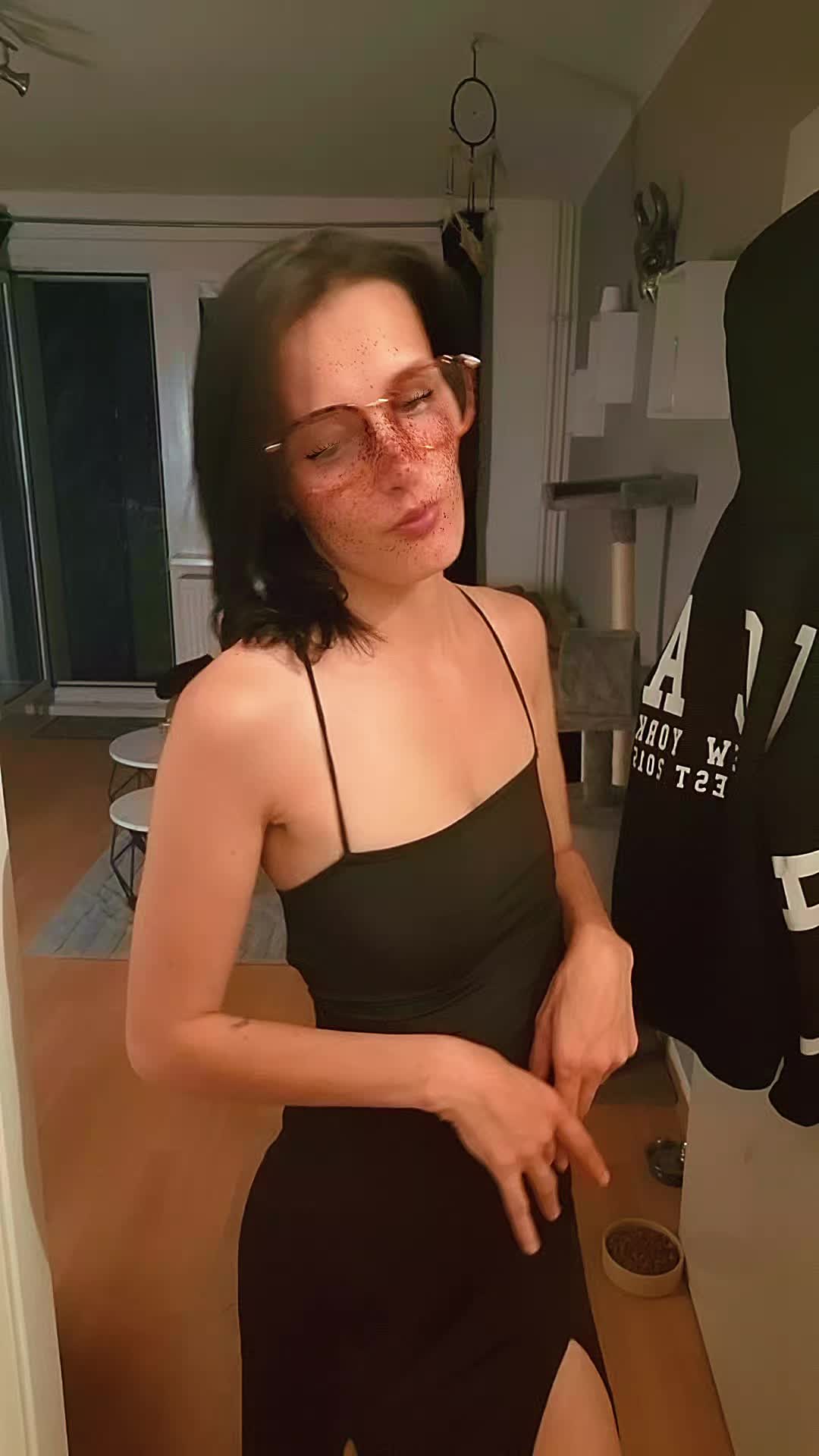 @😈🔥𝐿𝒾𝑒𝓈𝓈𝒸𝒽𝑒𝓃🔥😈