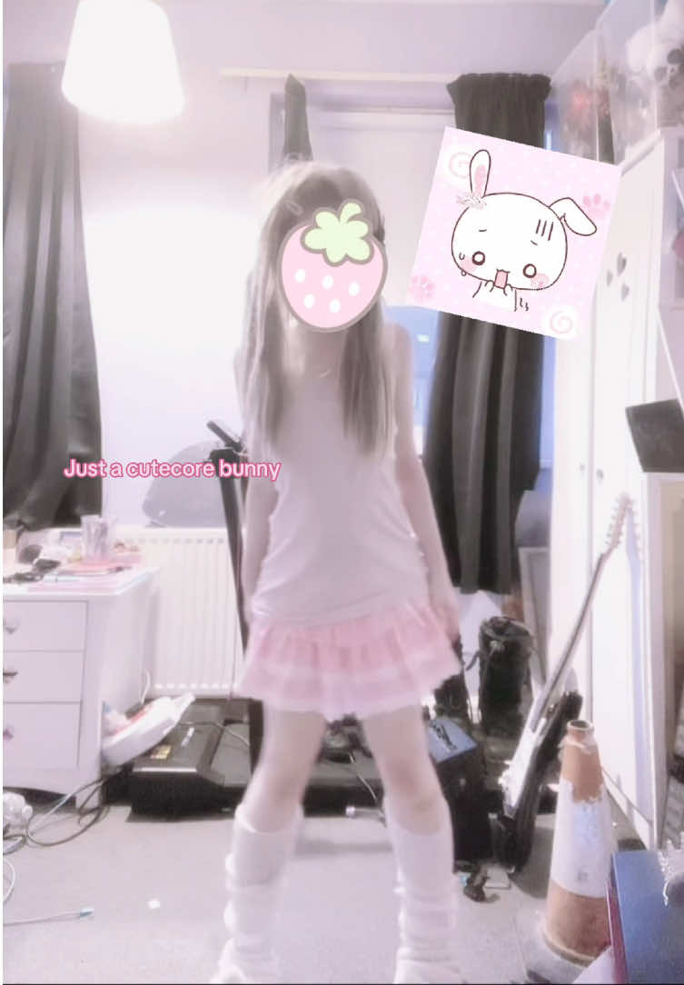 @⋆。‧˚ʚ Anabel_bunnyɞ˚‧。⋆