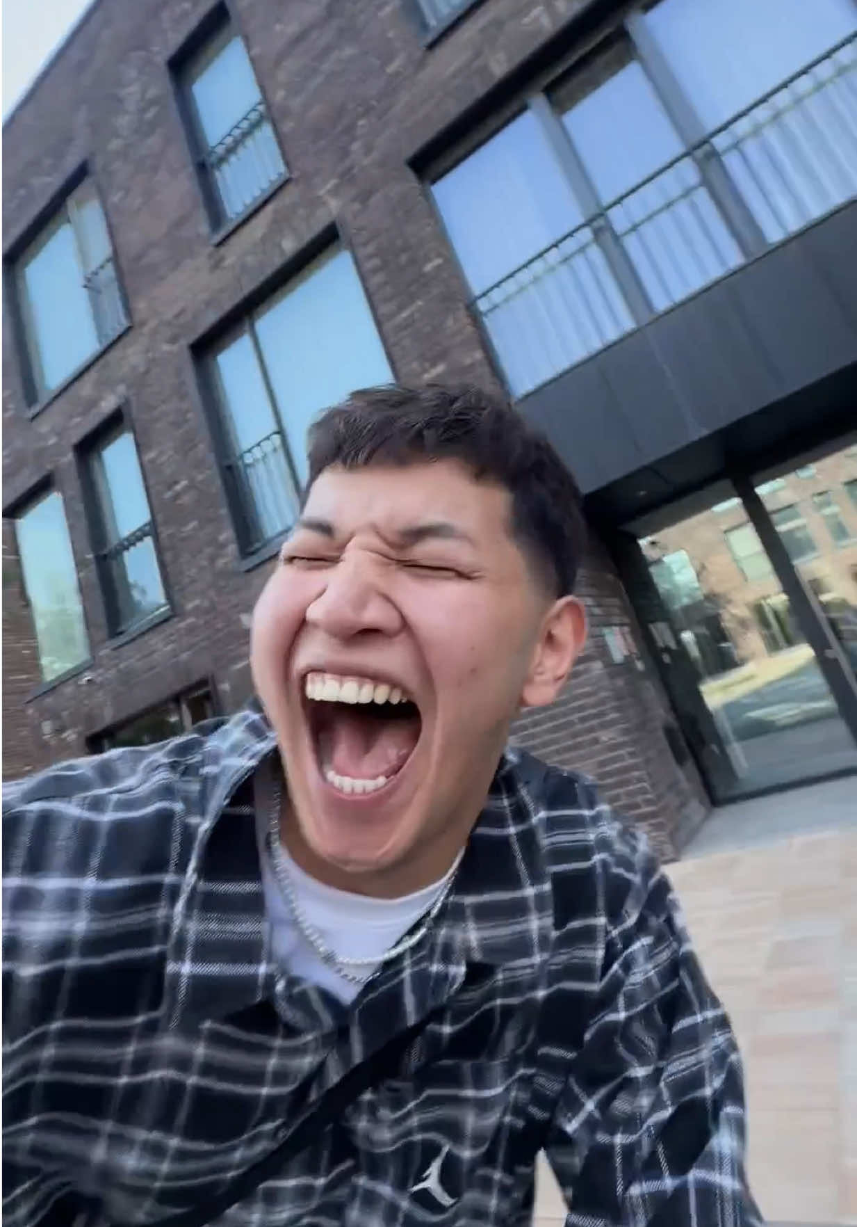 @𝗔𝗛𝗜🏹