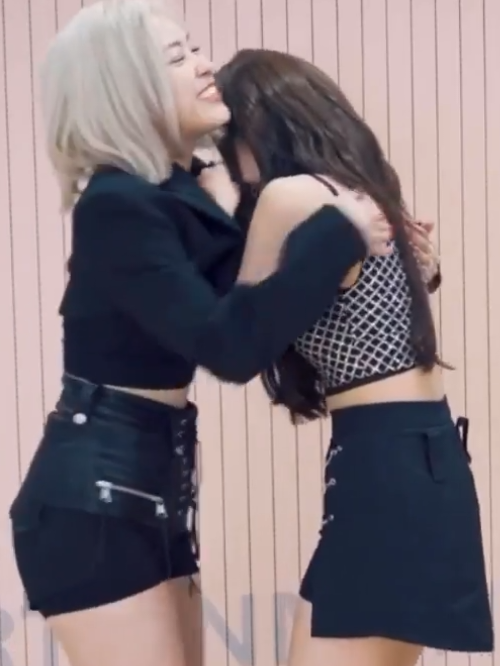 @bloomitzy
