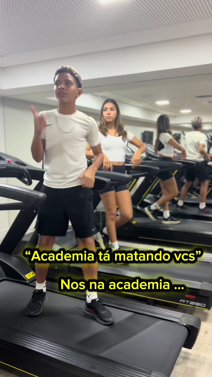 @Júlia Sophya