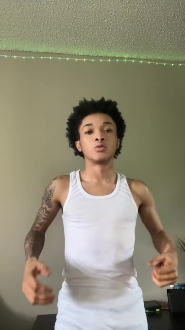 @Jay🇯🇲