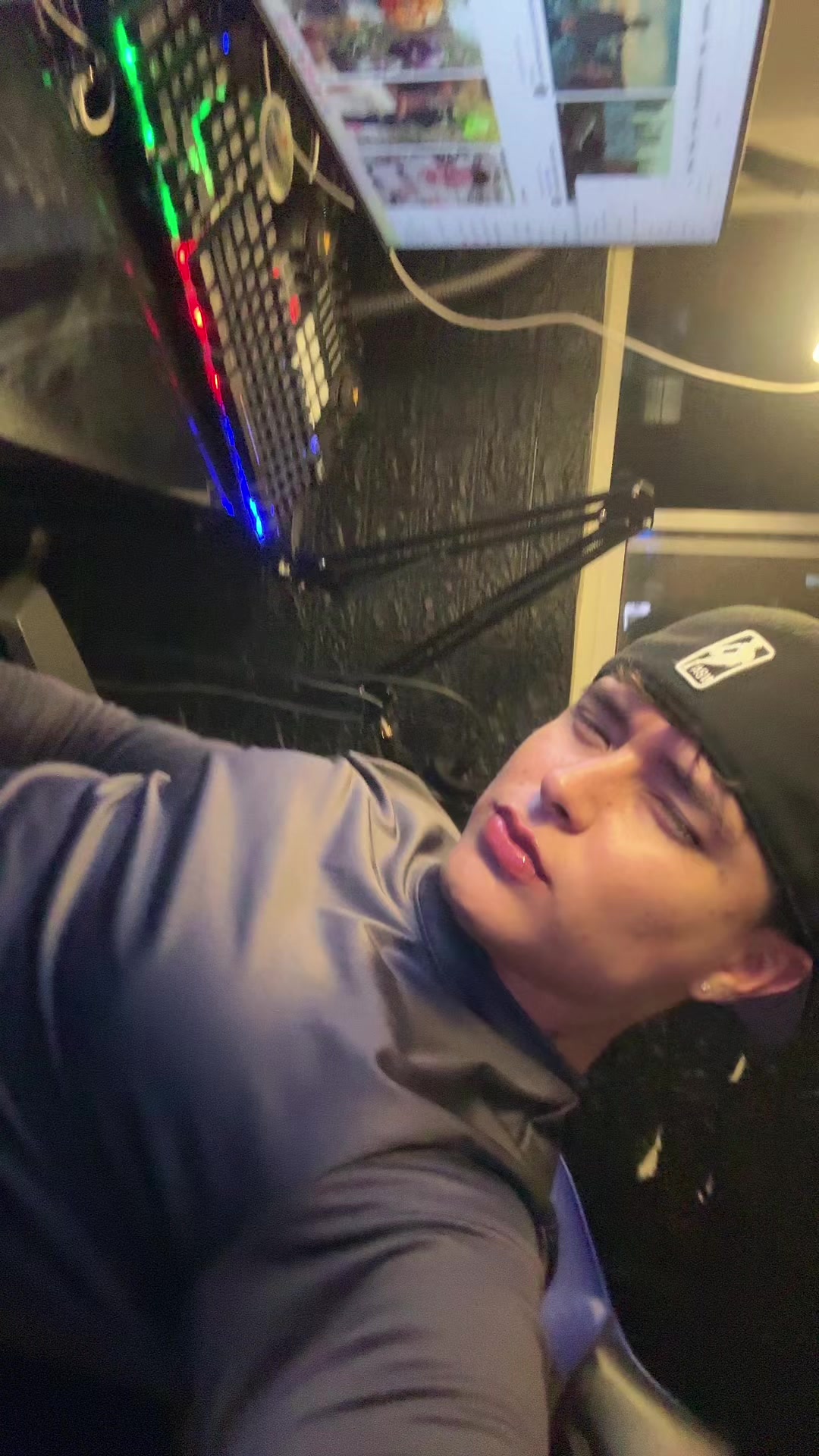 @Elmarquezzz_o