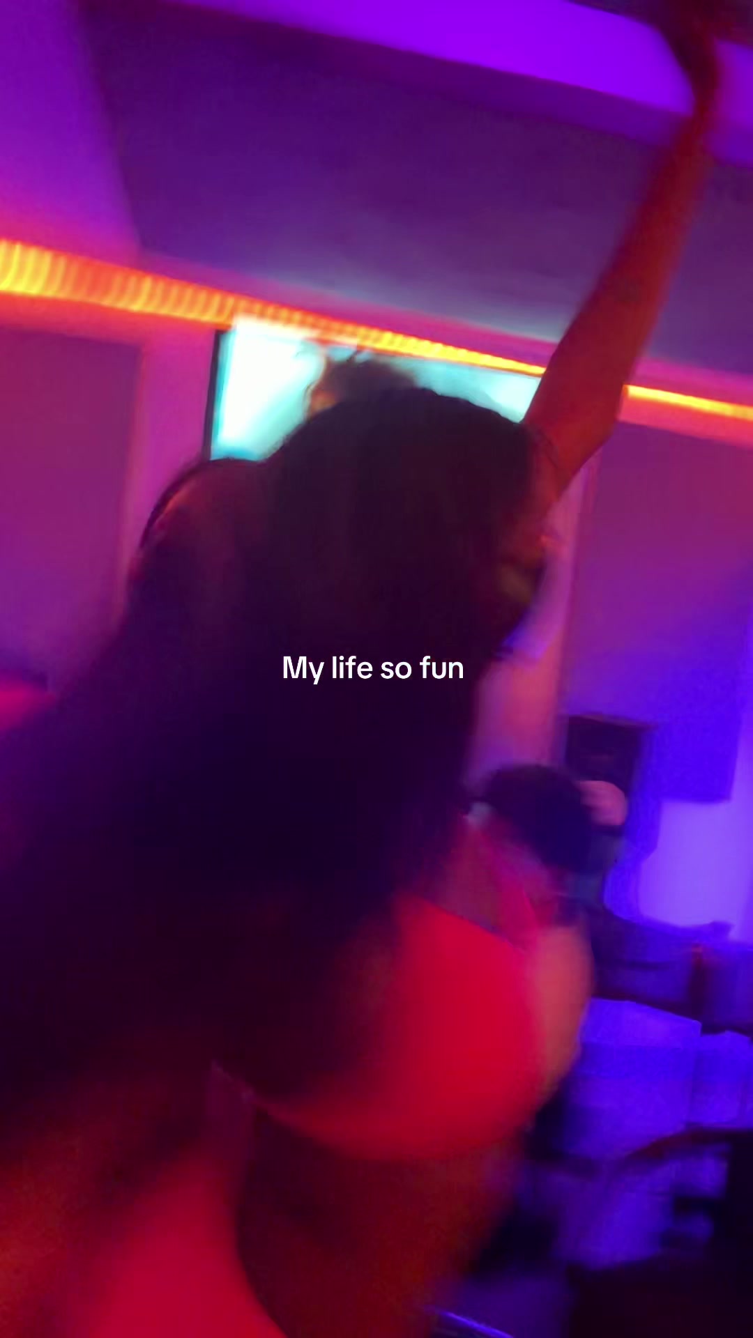 @Azsocute 💋