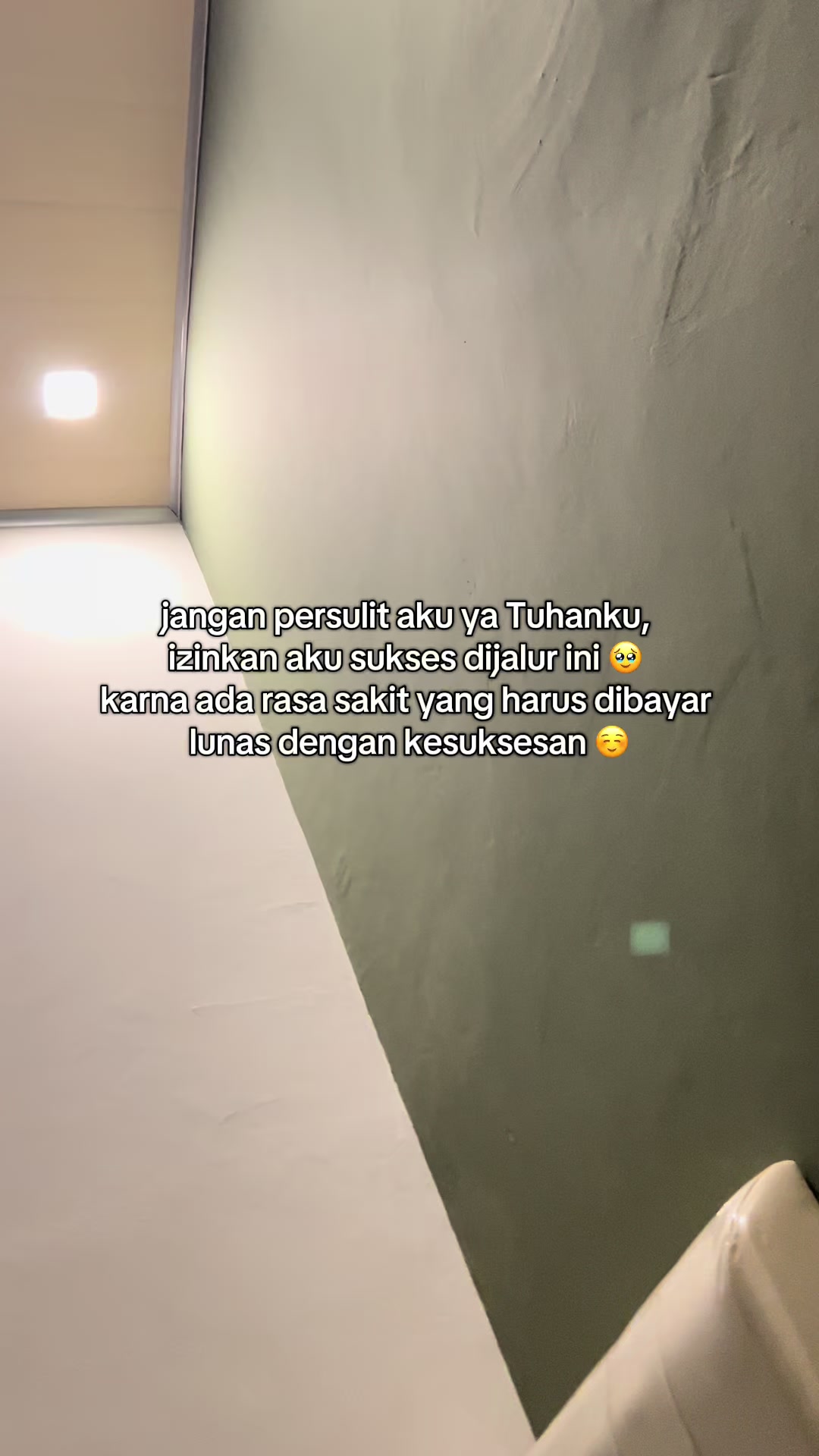 @vi