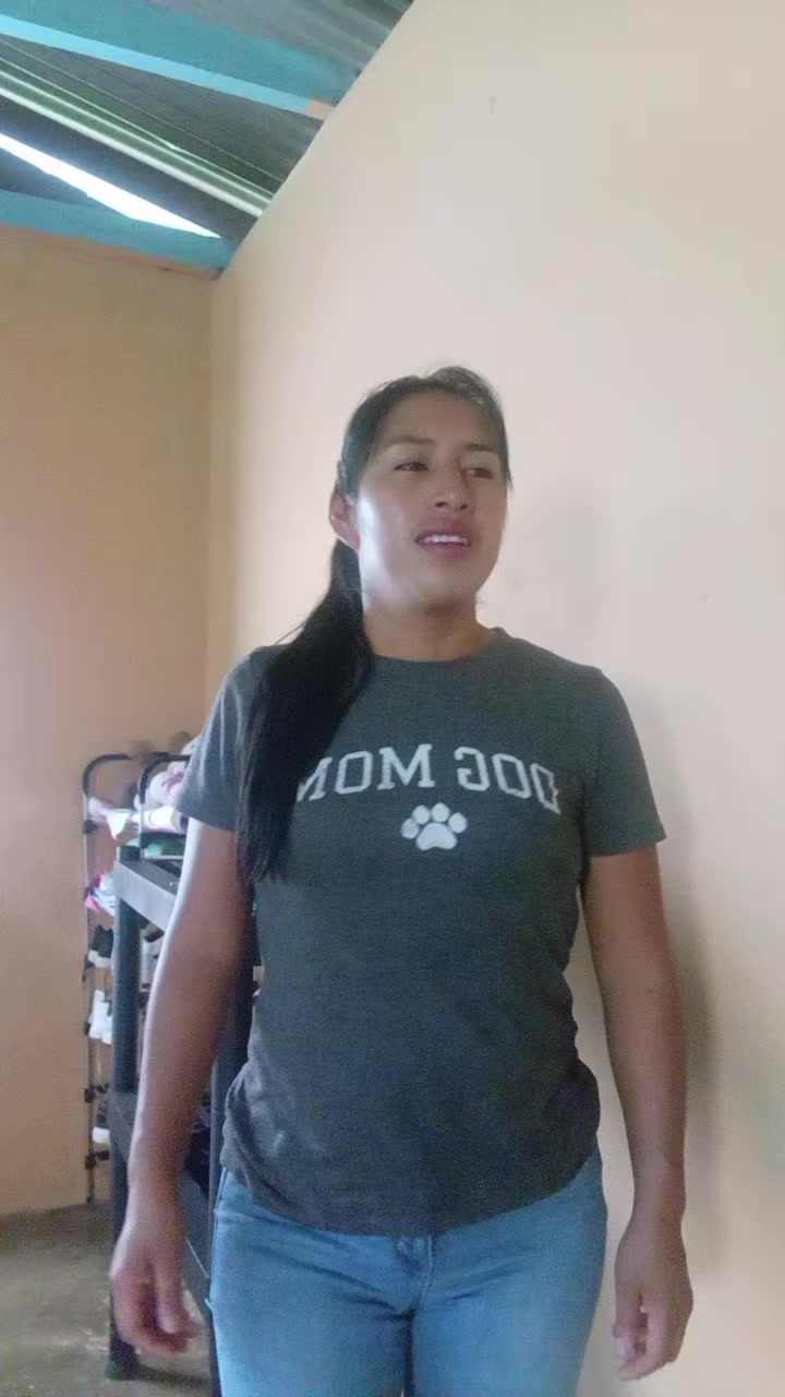 @Roxi Velasquez 🐇❣️🐁