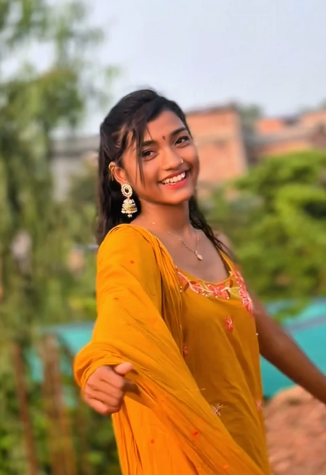 @Roshani Queen