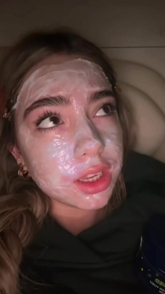 @???