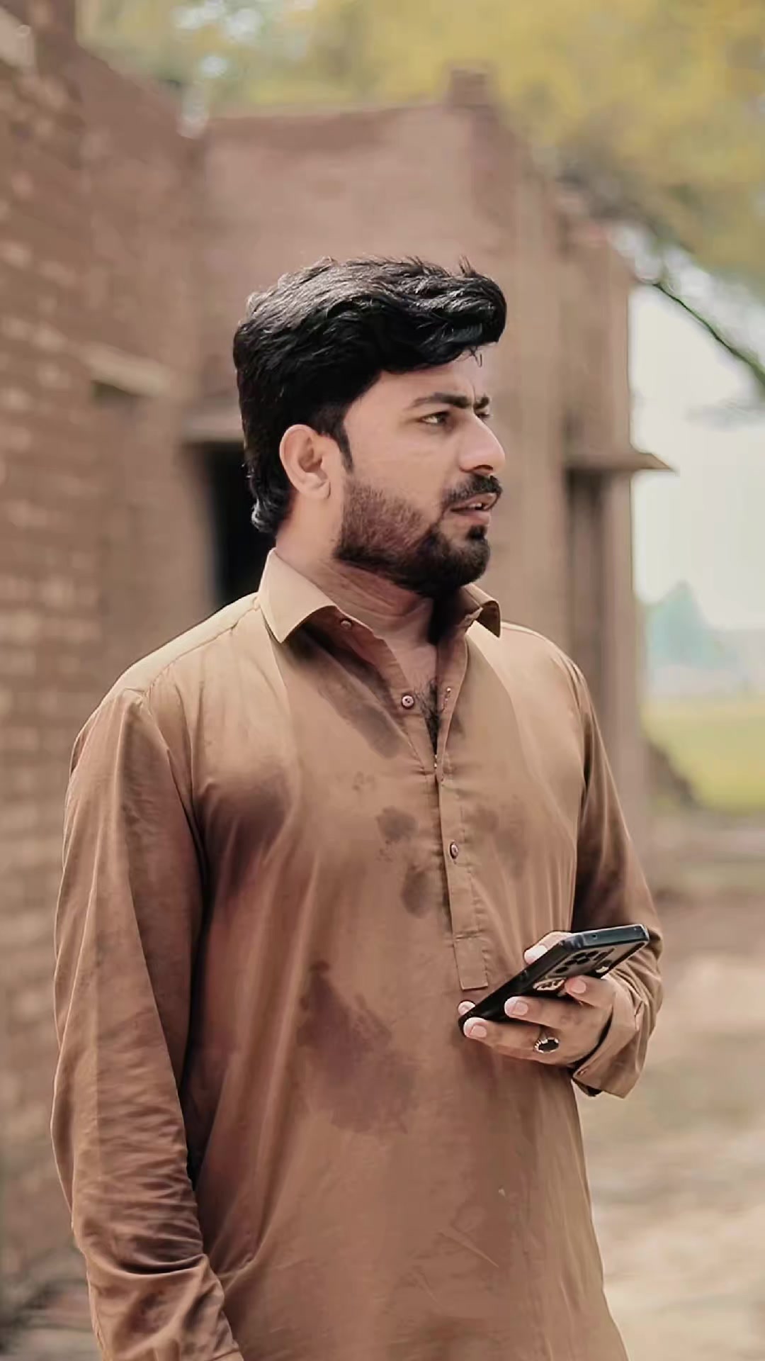 @👑عزیر~Pathan🤍🌼