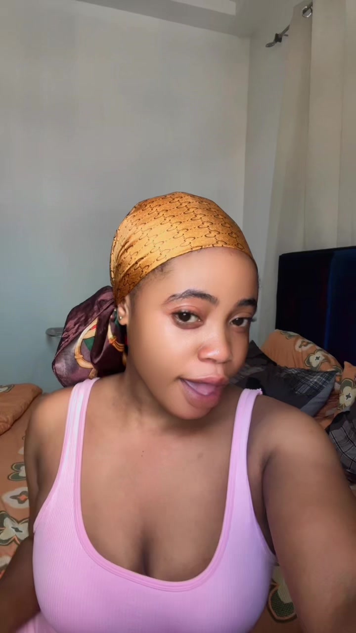 @Madam Bronii🤭🤍💎👩&zwj;🏫🌎
