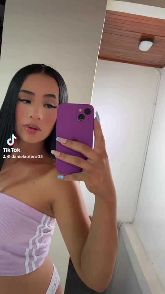@Danielaotero