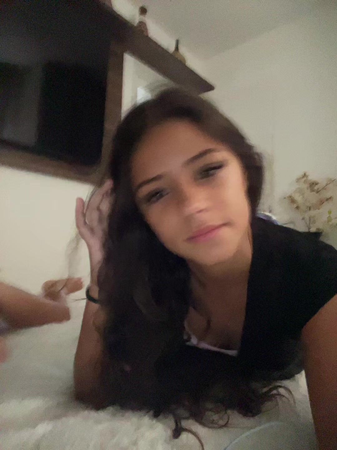 @laviniaaroux