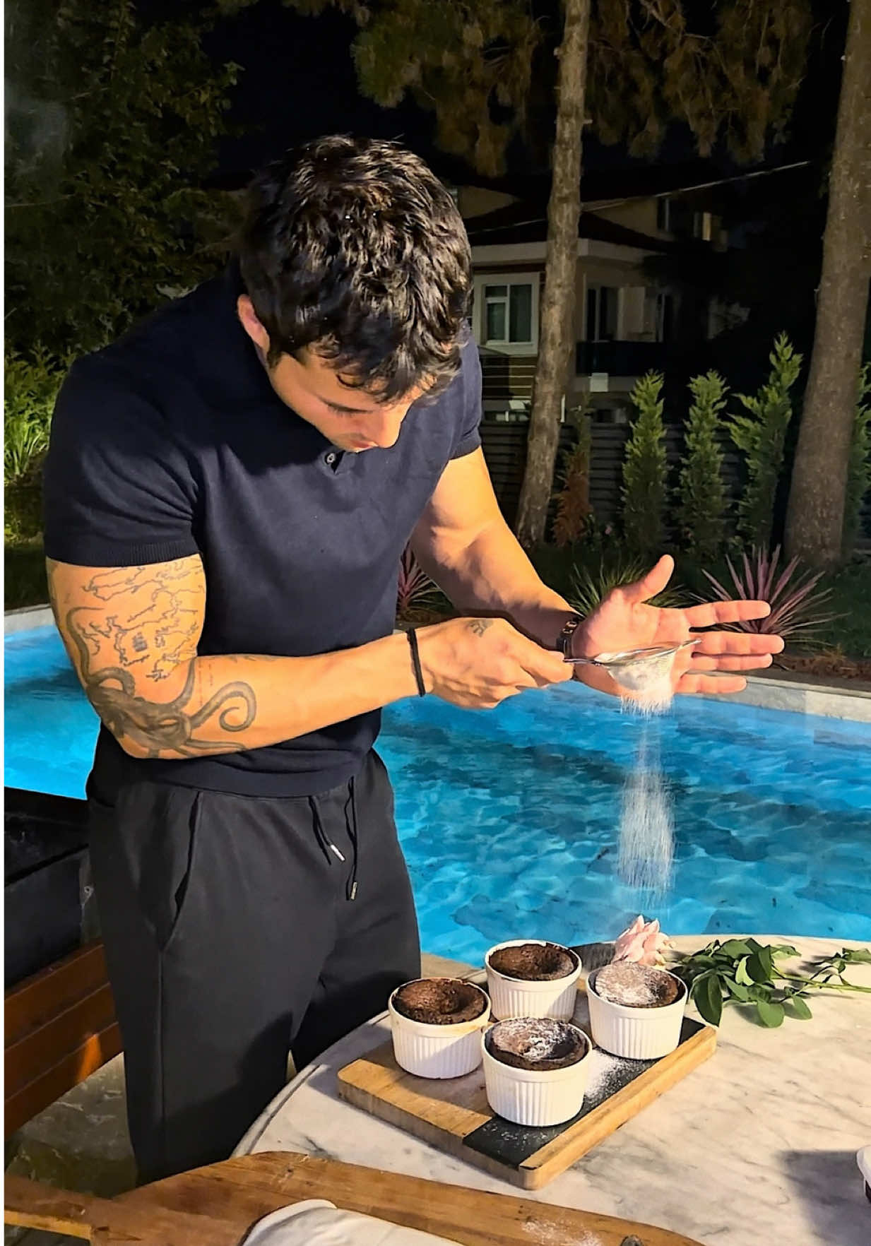 @Hakan Adalı