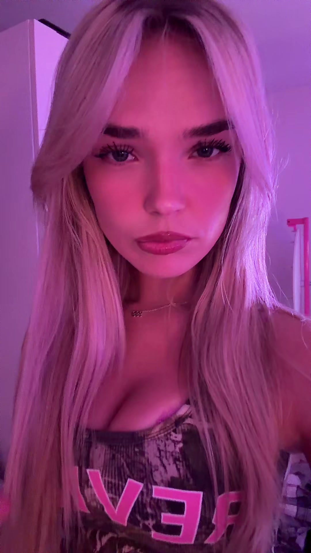 @chelzXD