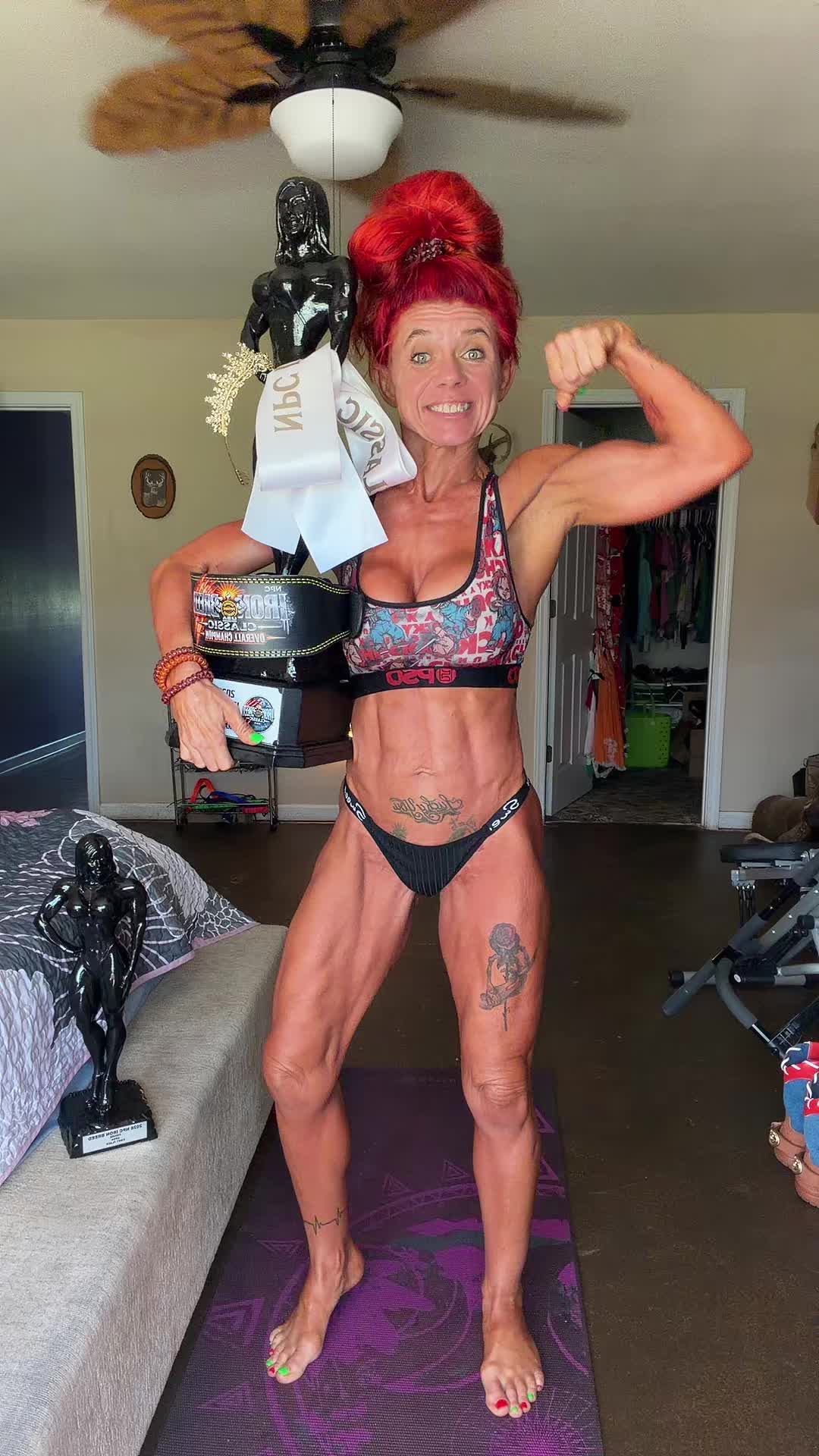 @RedneckBaddie