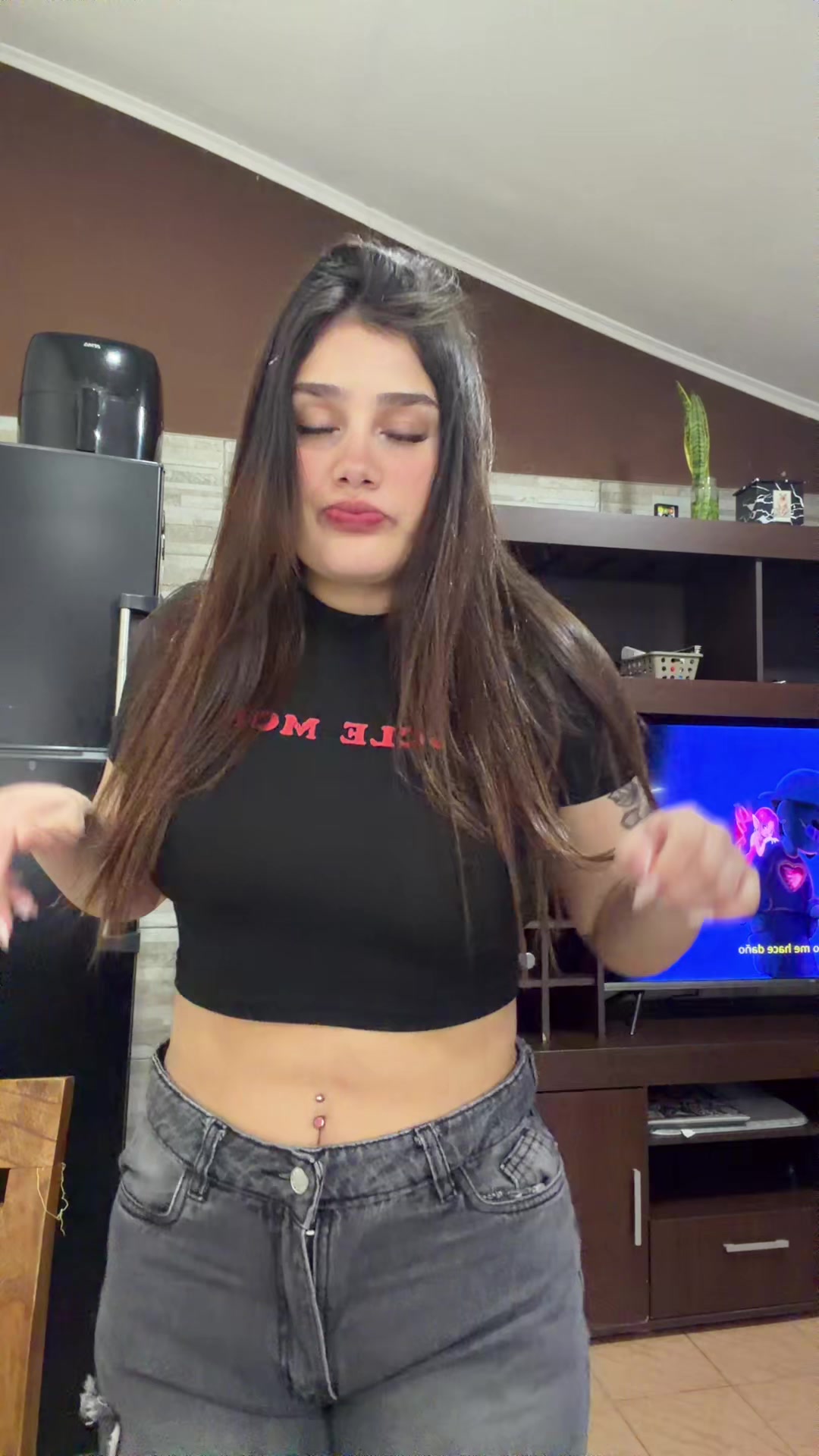 @Rochinav🩷