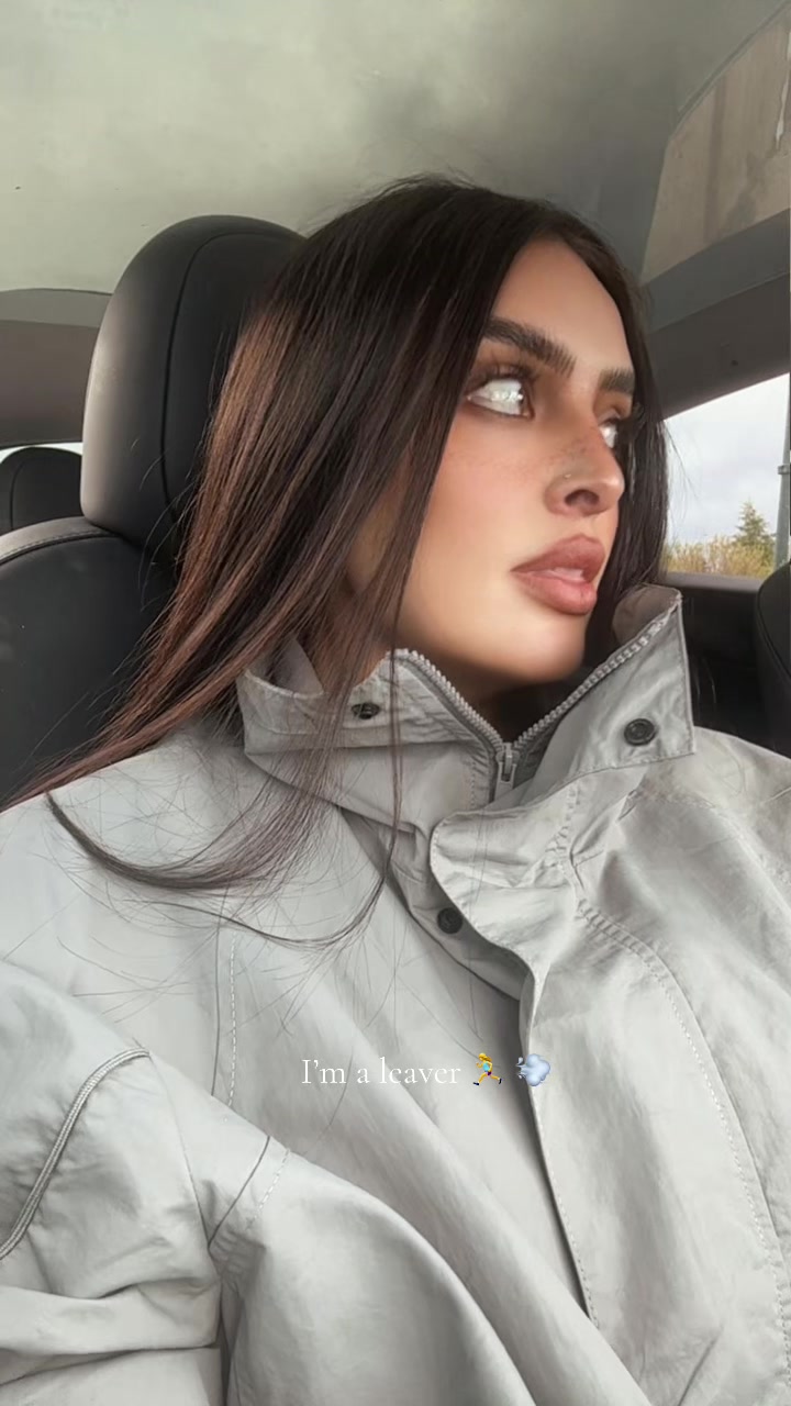 @Elle