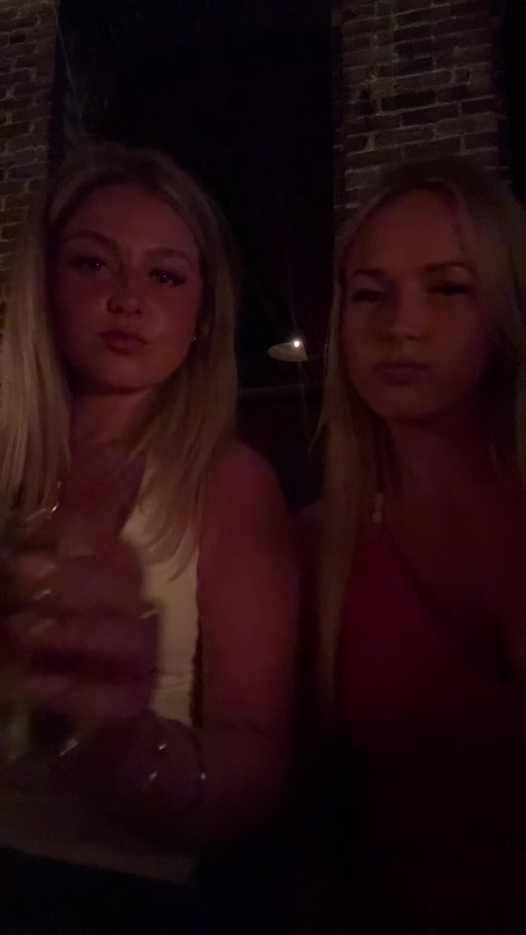 @abifails_