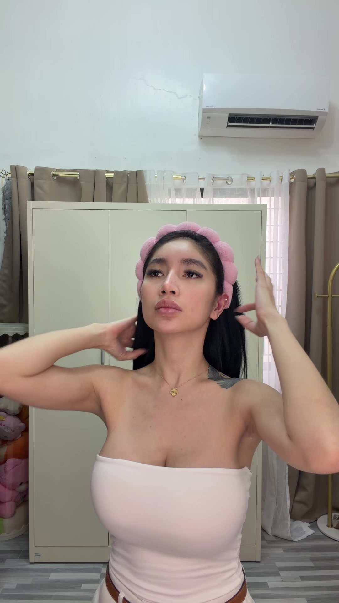 @Pikagoldscent Official