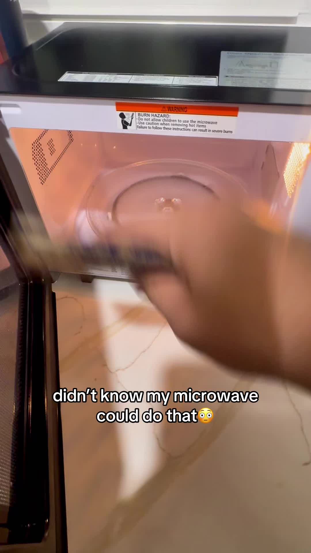 @whaaabox