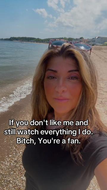 @Bella M