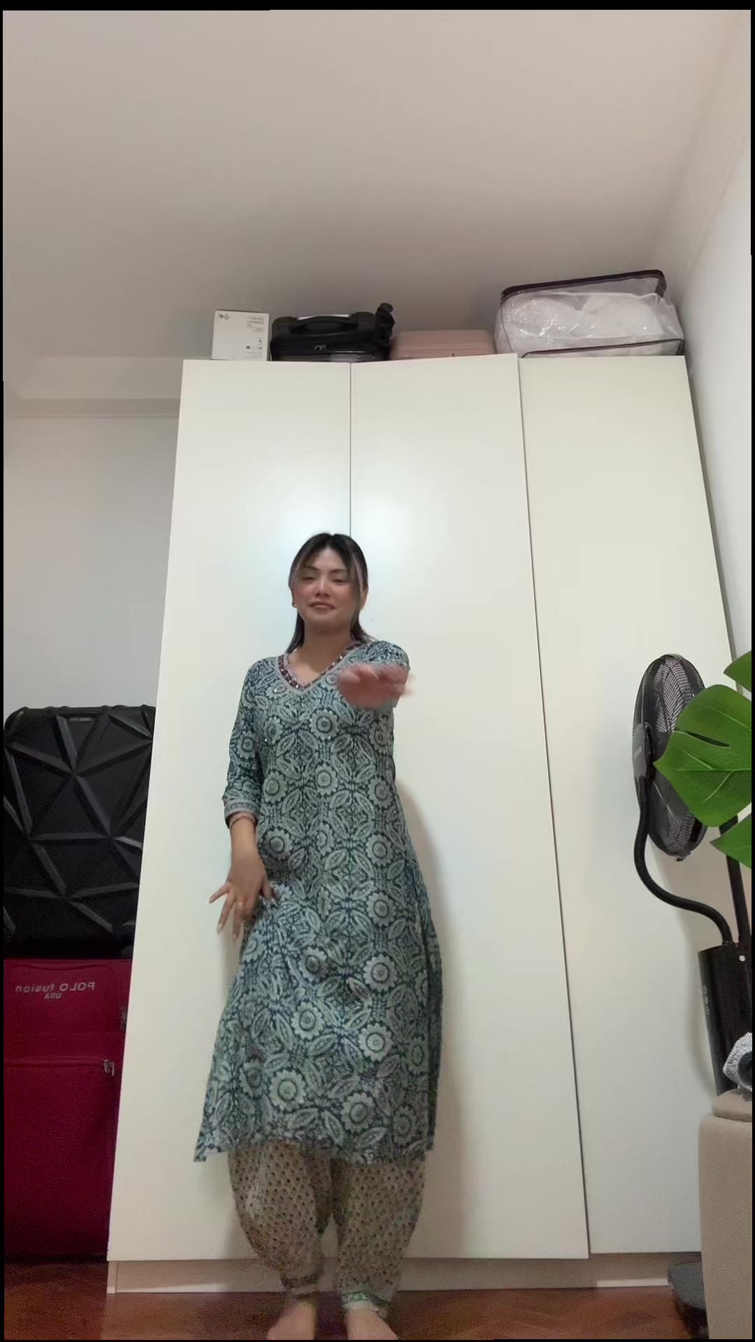 @Deepa Gurung