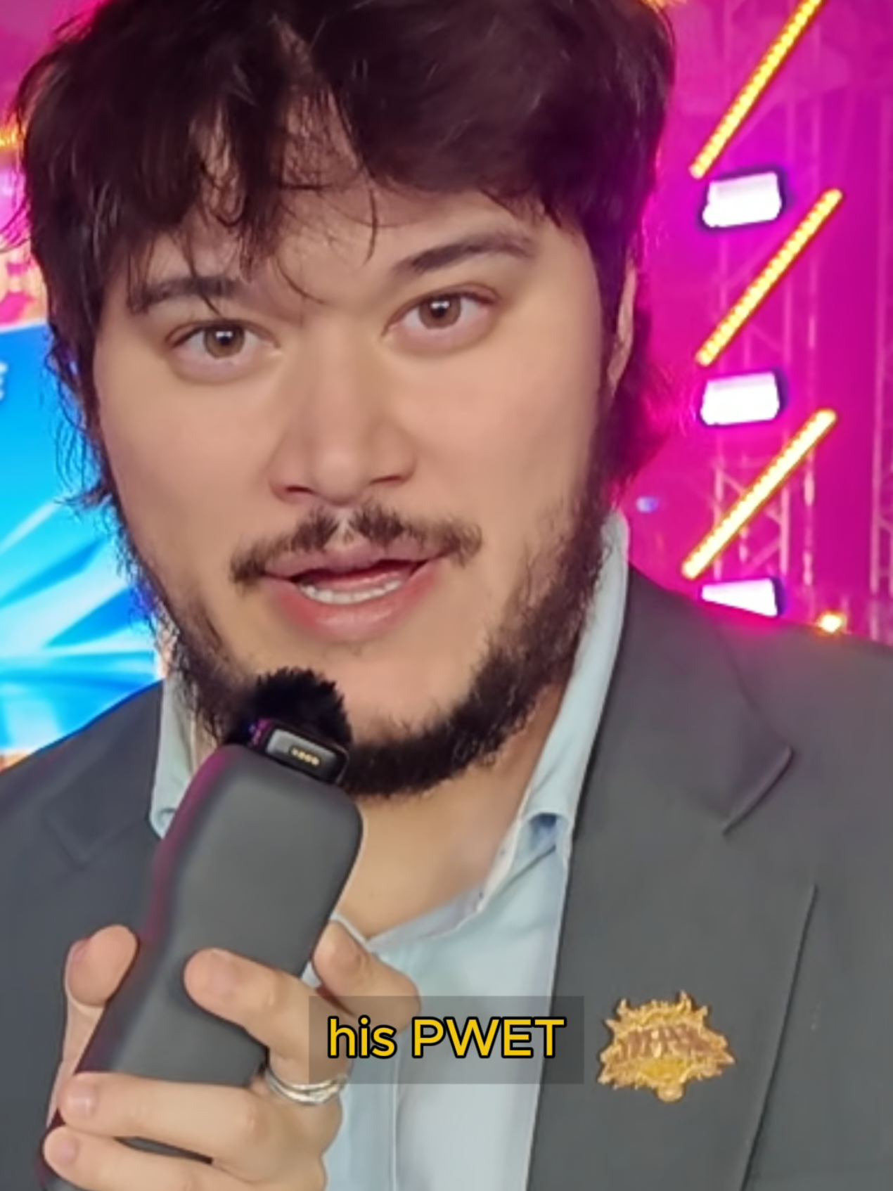 @Uomi