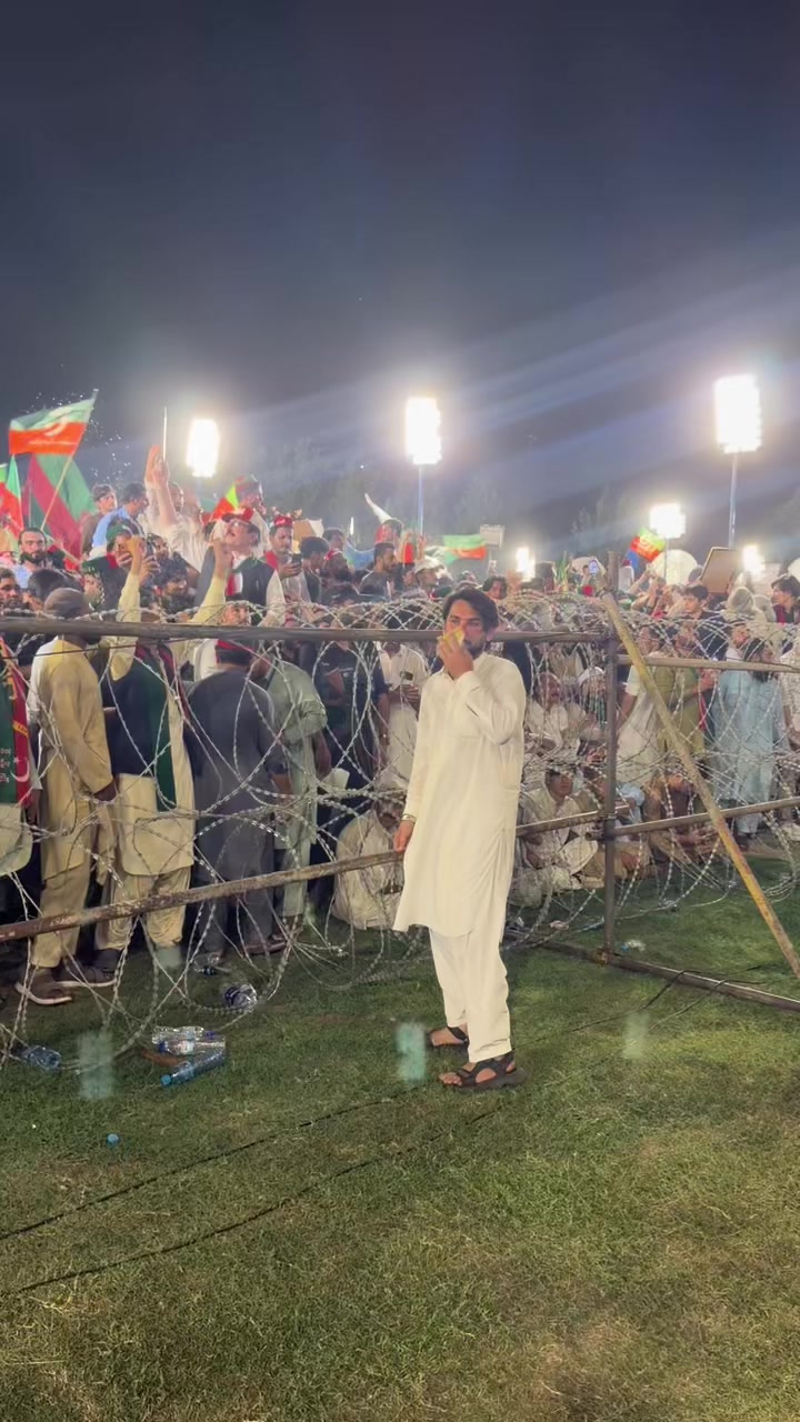 @Musharaf Afridi ISF fans
