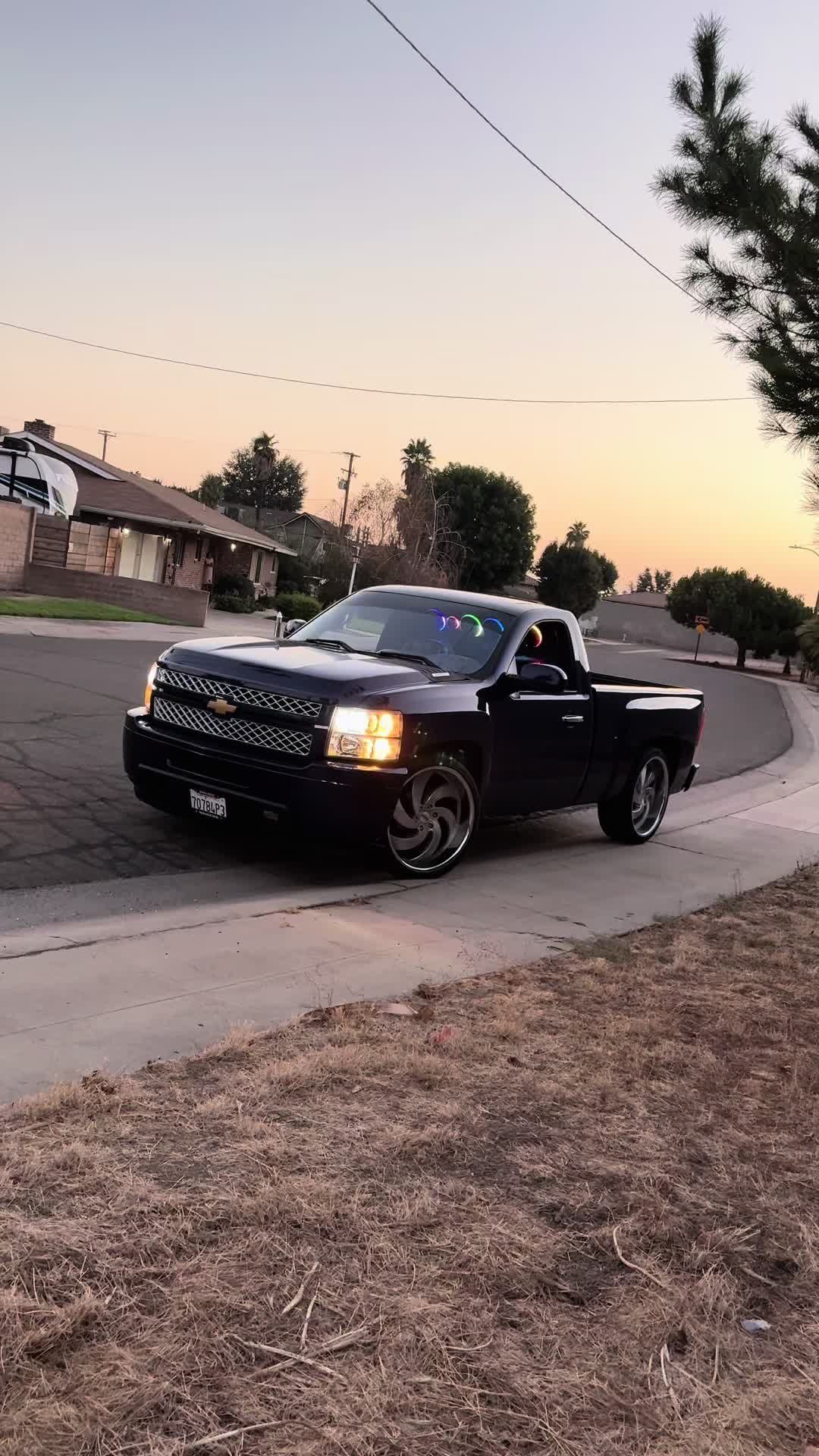 @Joelblurrzz