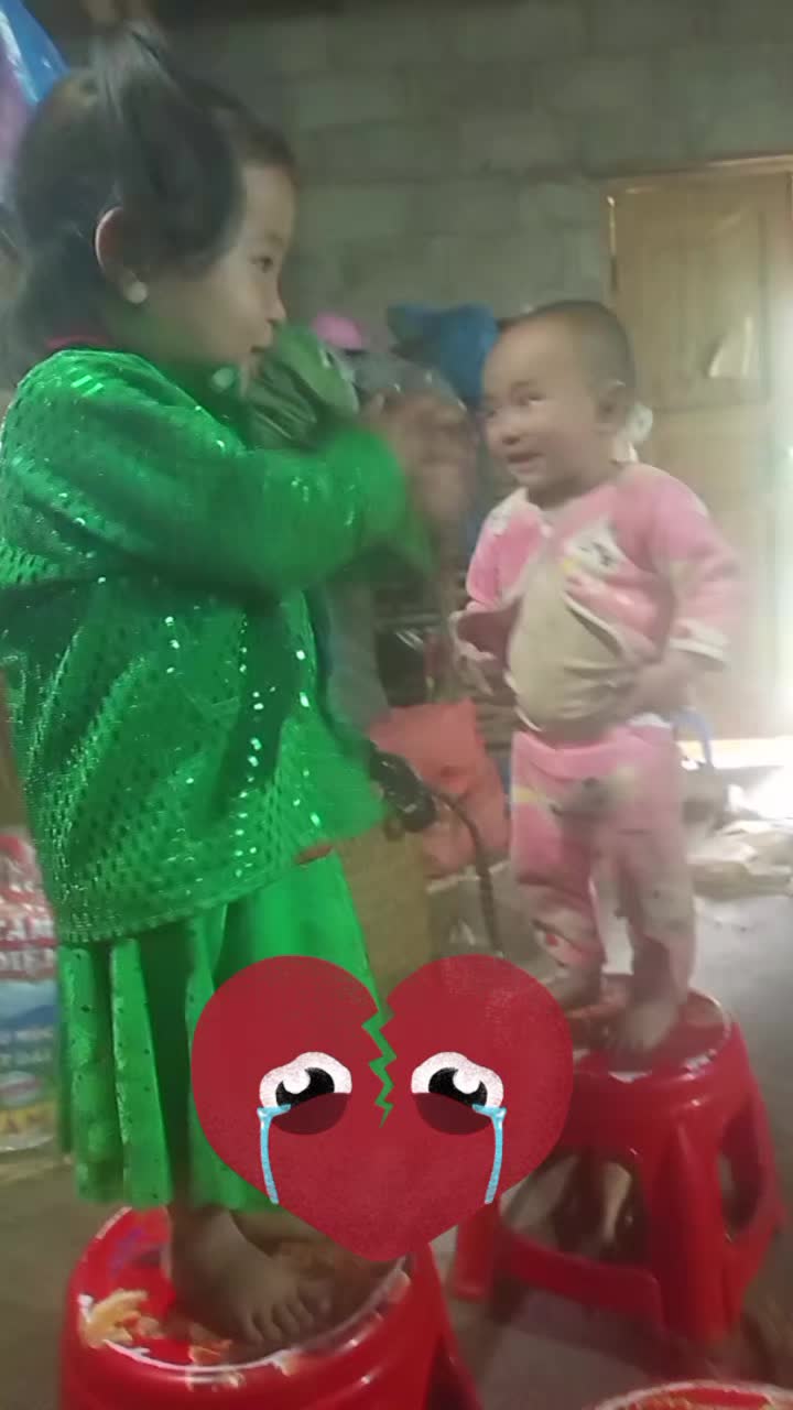 @kuv lub neej lwj siab 😭😭😭