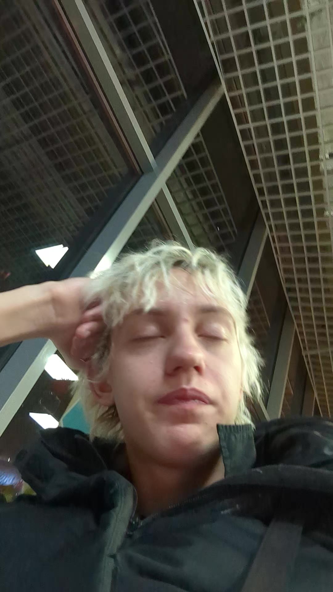 @weaxerq