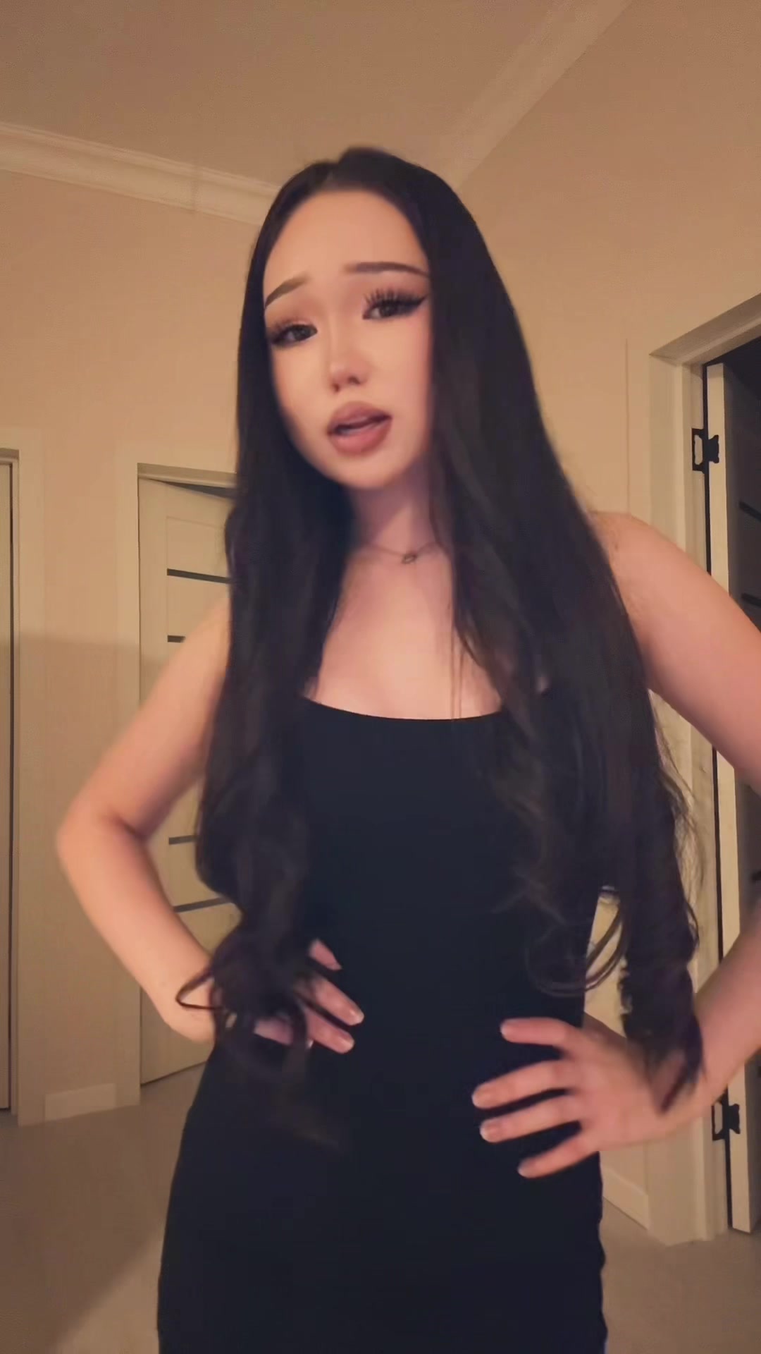 @жaн
