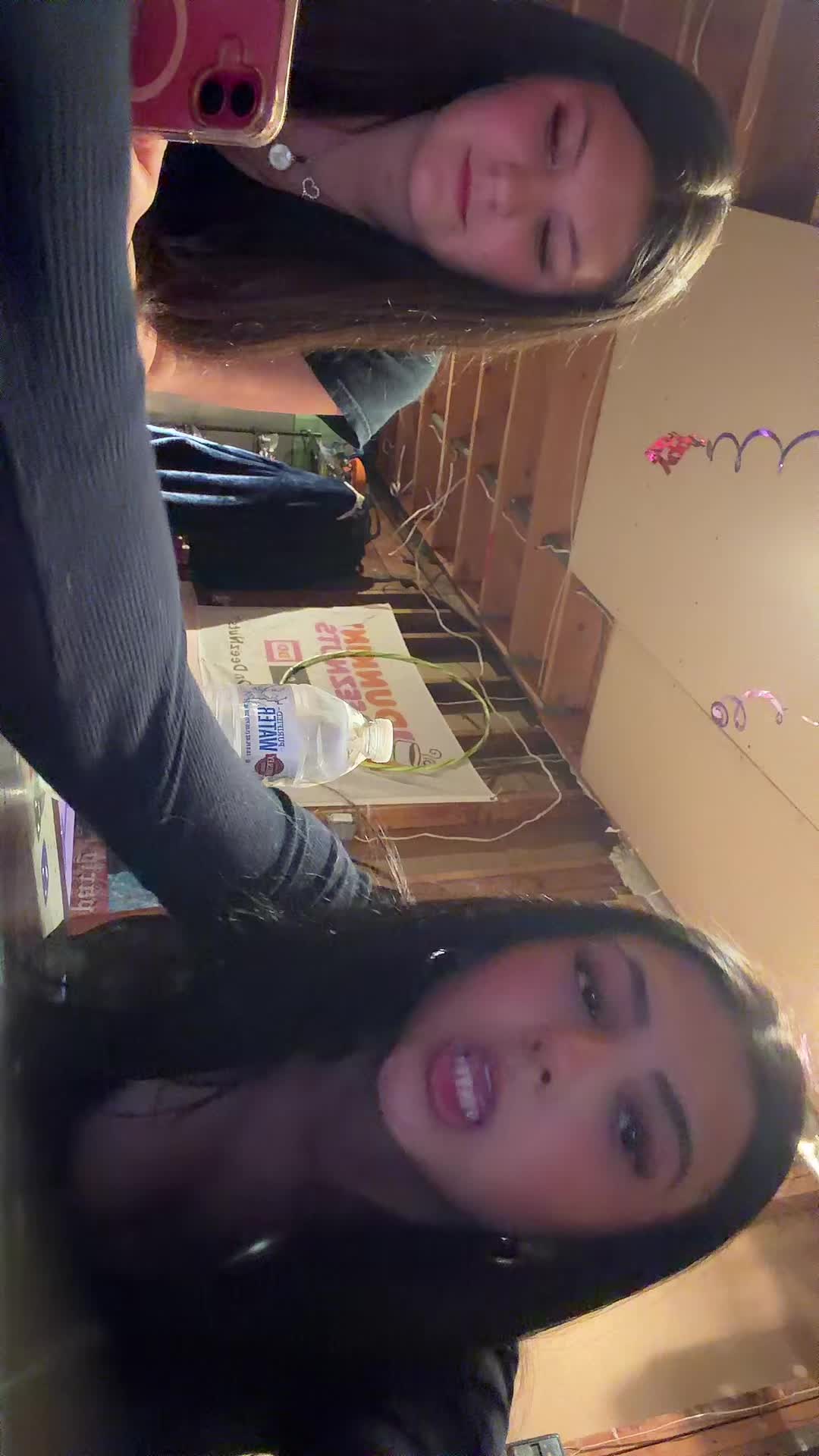 @🤫
