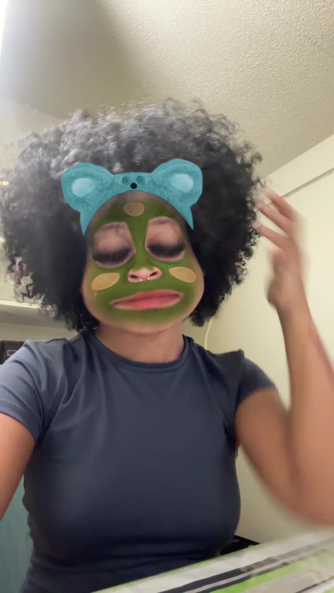 @user673910542
