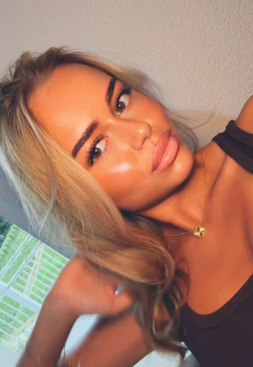 @Minela