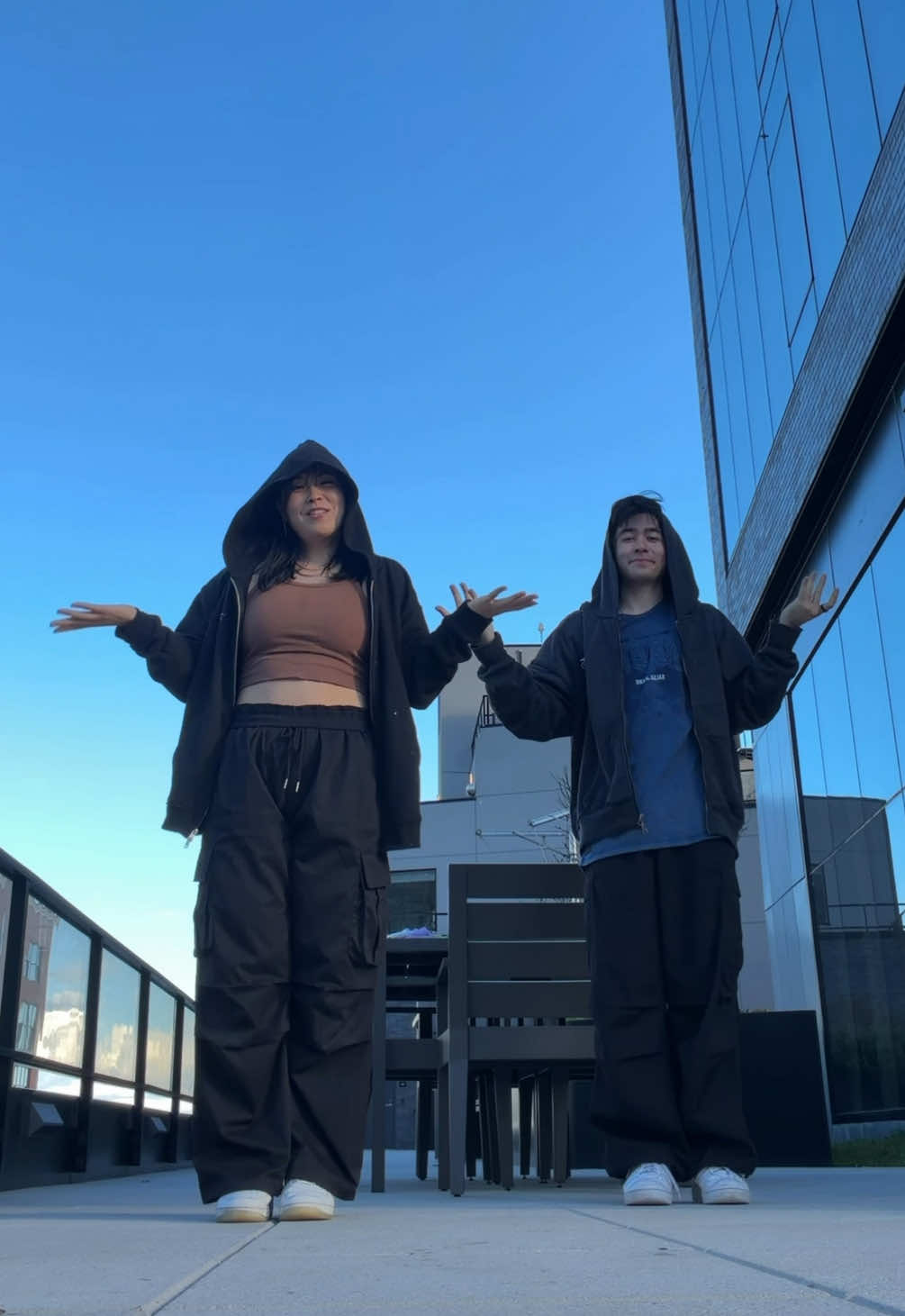@vic 龚亦婧