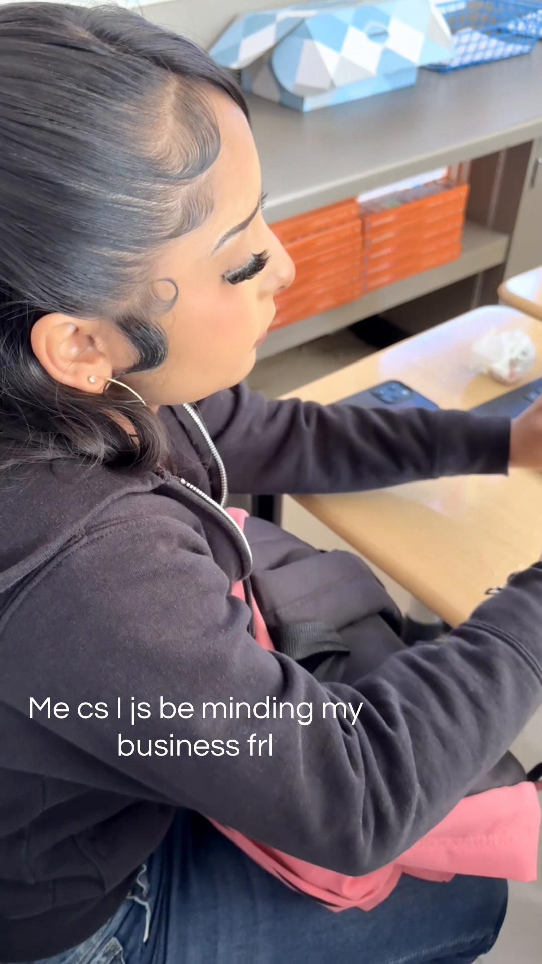 @🫗