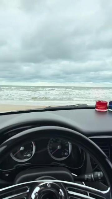 @azər