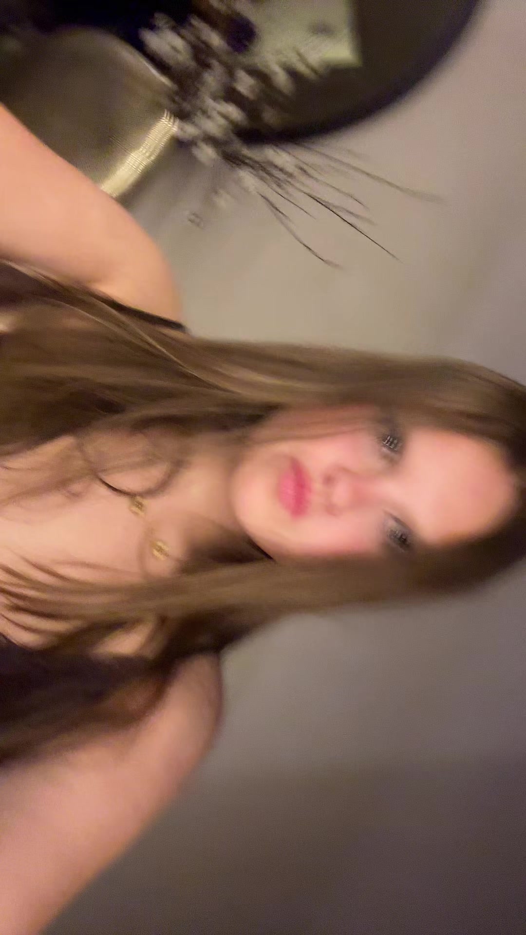 @Ale.