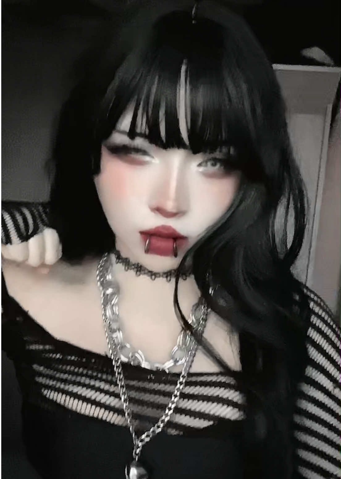 @Eli Oyuki