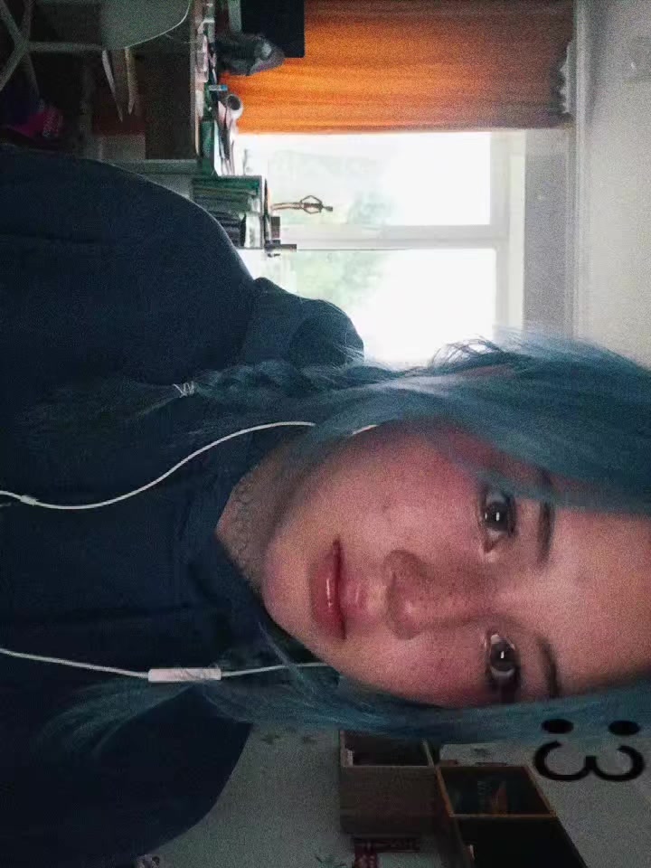 @майка🤟🏻