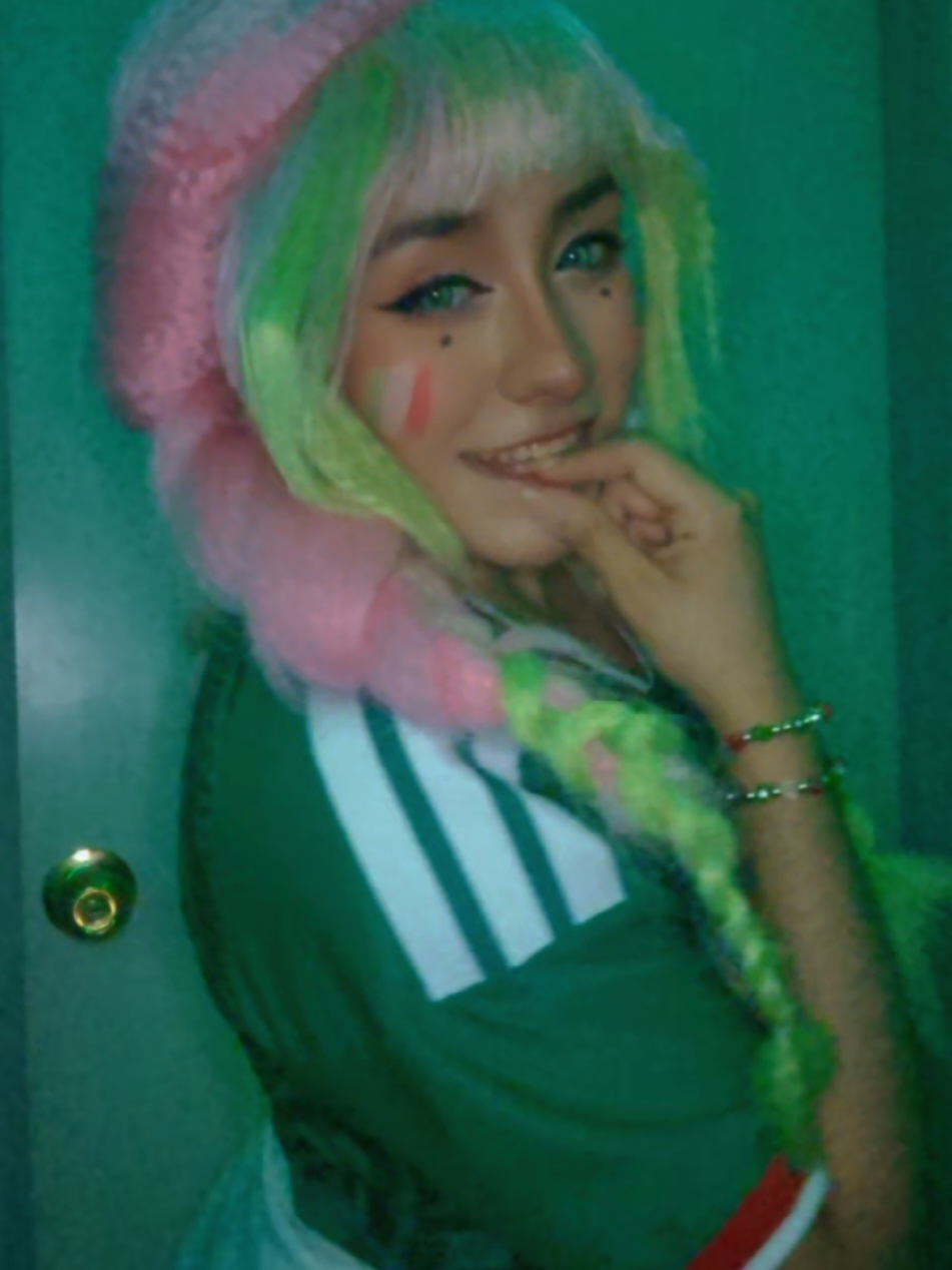 @𝙶𝚊𝚕𝚡𝚒𝙲𝚘𝚜𝚙𝚕𝚊𝚢✨️