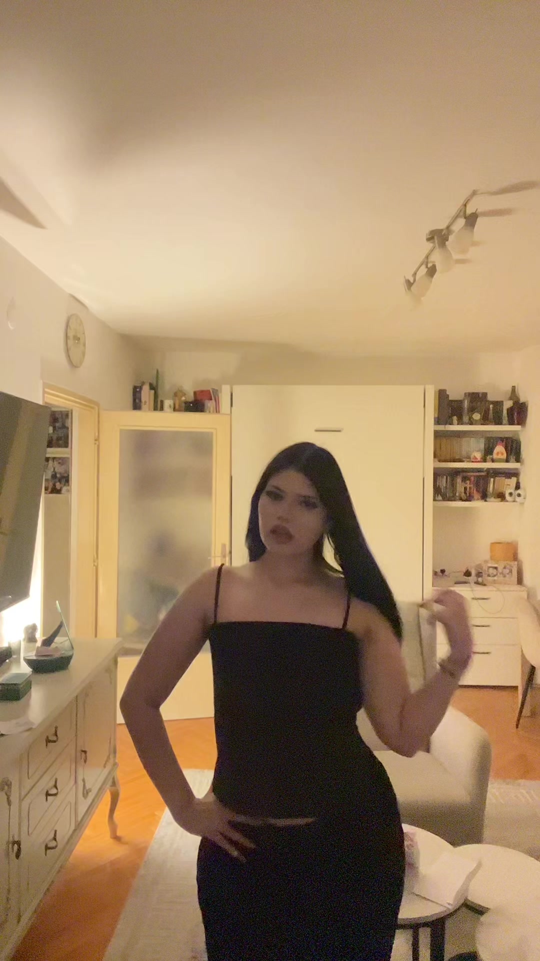 @kojaelena_