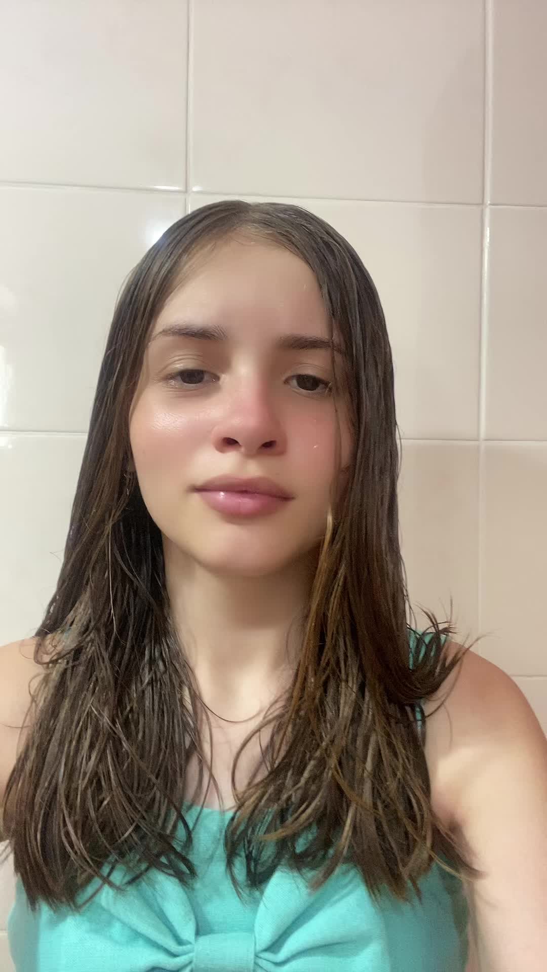 @Isadora