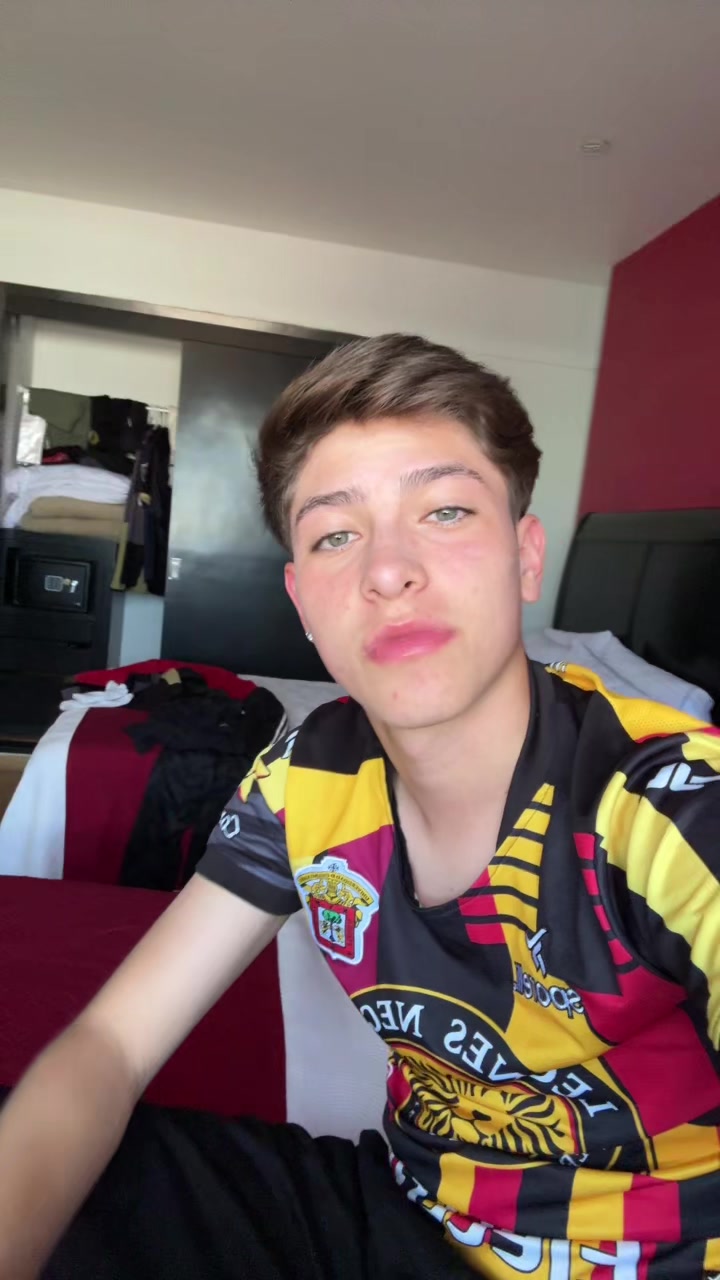 @tiago