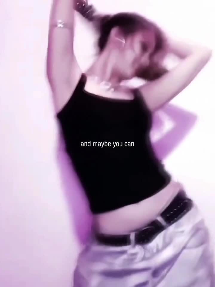 @𝘊𝘺𝘯𝘵𝘩𝘪𝘢𒀱