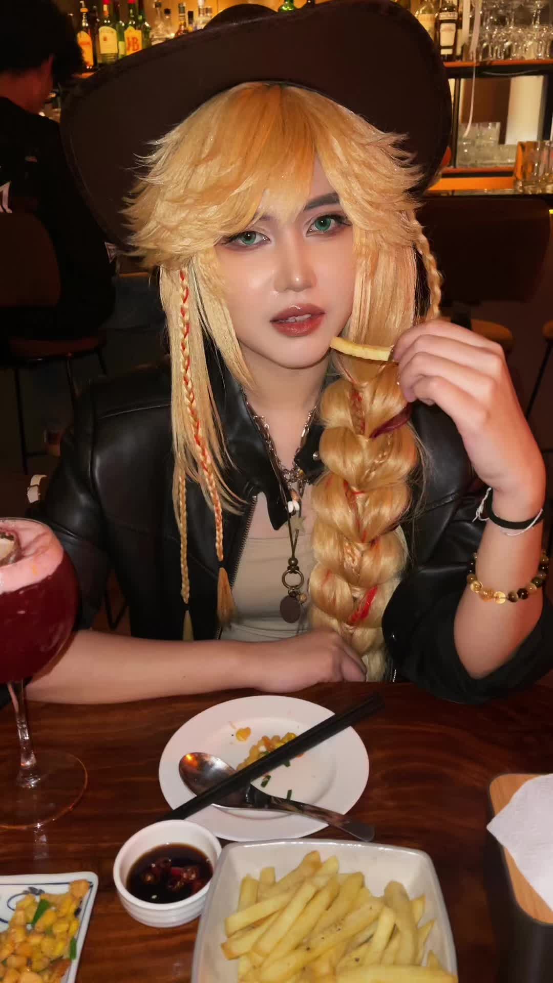 @Iris ๐๐พ๊ฑเผโ