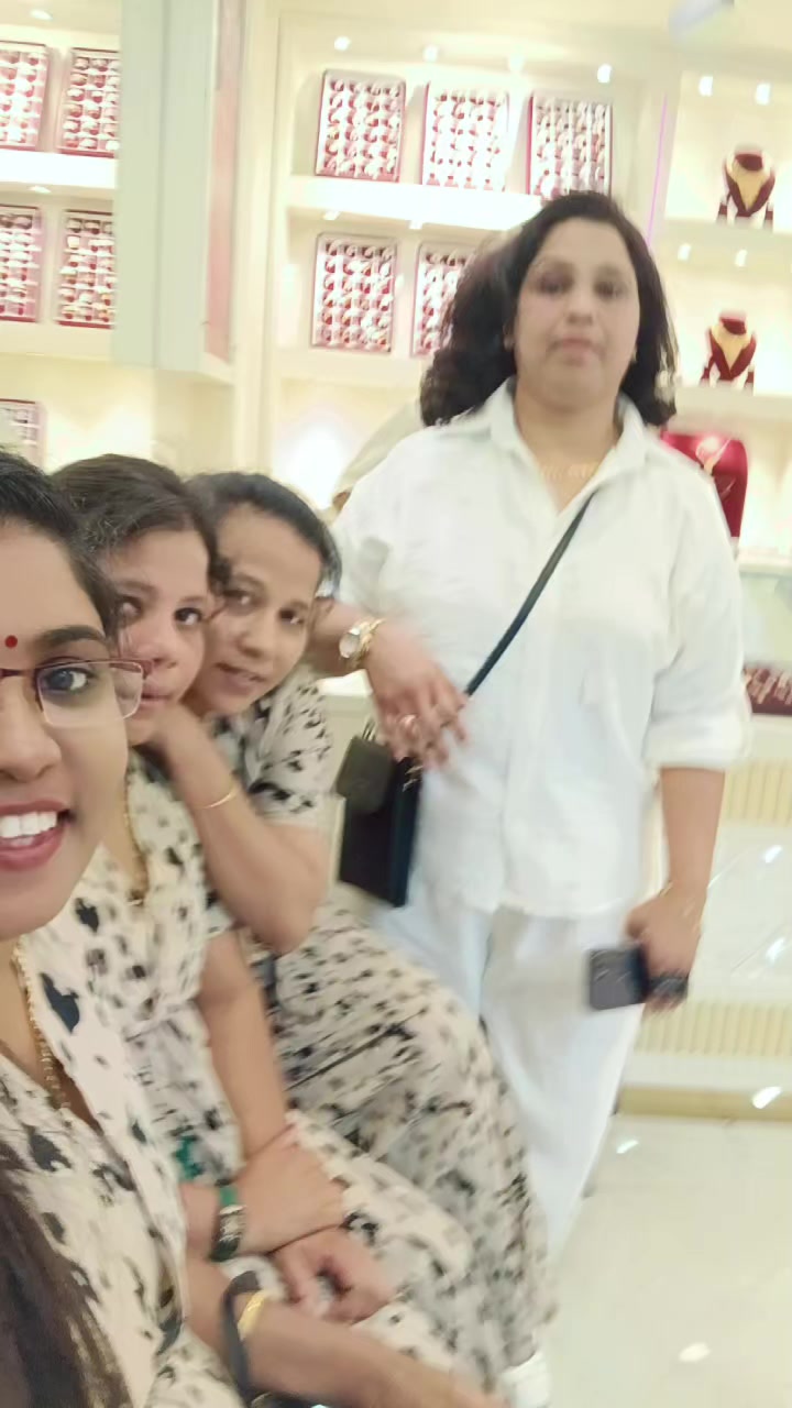 @sandhyaBinu